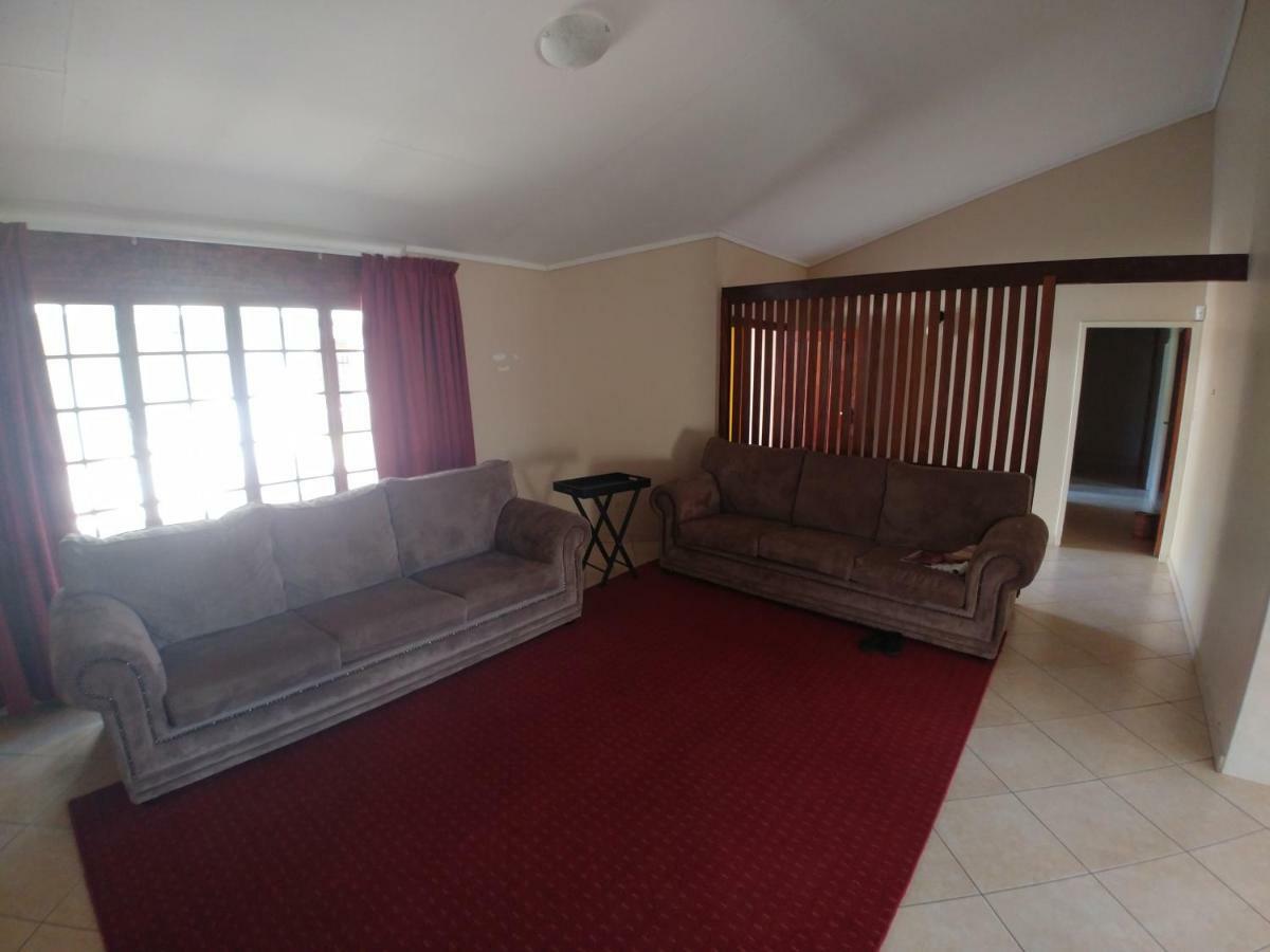 22 On Nicol Hotel Secunda Exterior photo